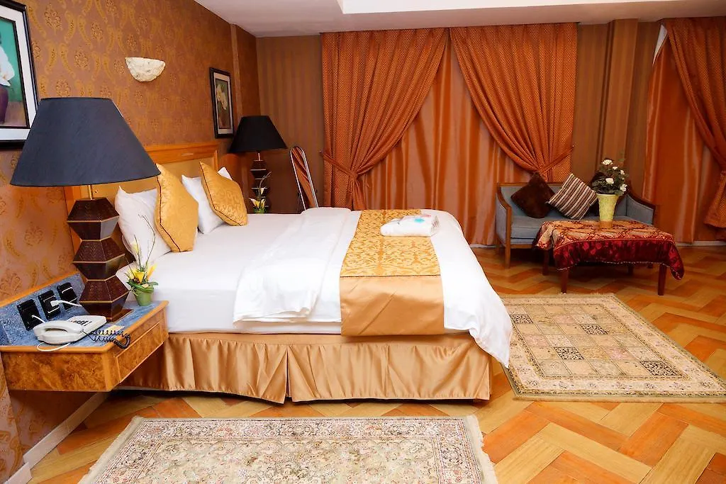 מלון דירות דמאם Mansour Plaza Hotel Apartments